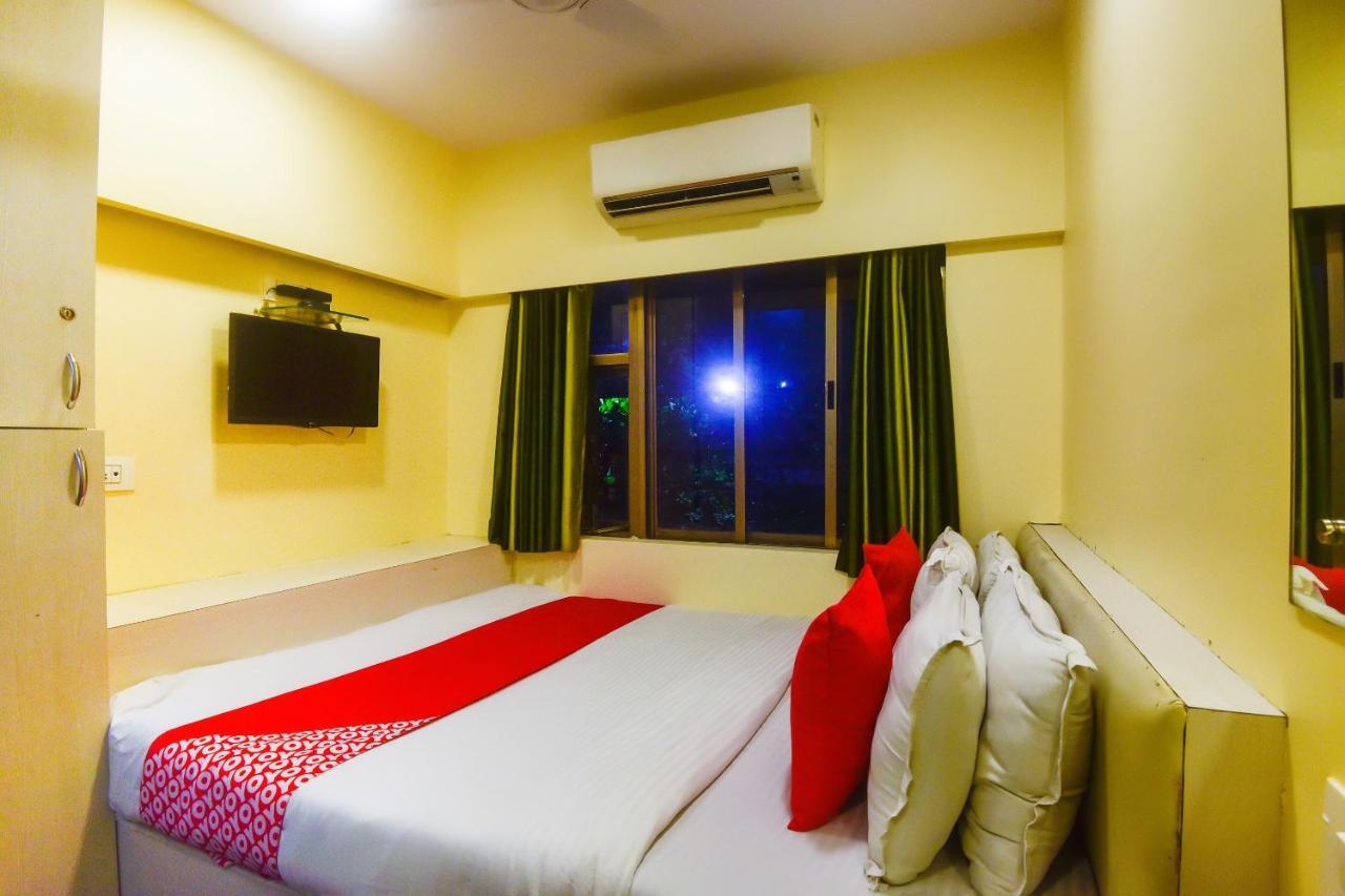 Hotel Oyo 64101 Bandra Terminus Bombay
